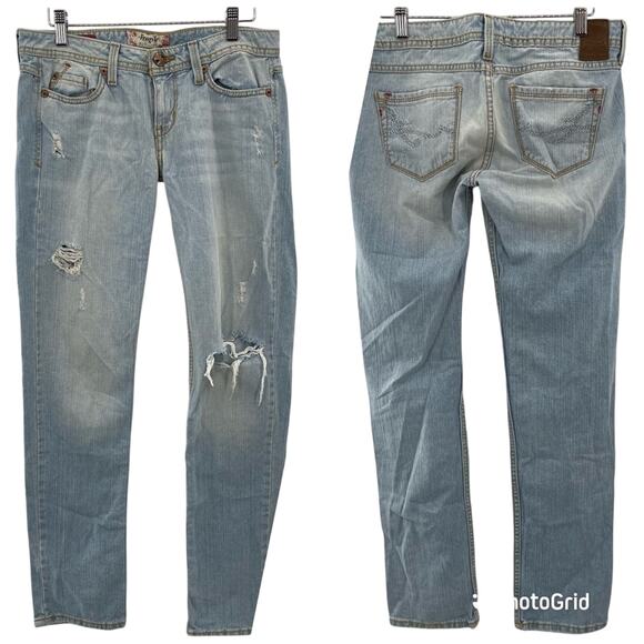 Fragile Distressed Light Wash Relaxed Fit Boyfriend Jeans Indie Grunge Size 3 - Picture 1 of 8